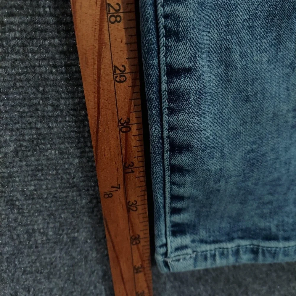 True Religion Geno Relaxed Slim Jeans Mens 34x34 Light Blue Distressed Denim